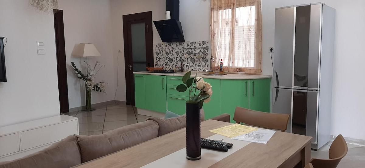 Fufa Haute Standing Appartment S2 Center Монастир Экстерьер фото